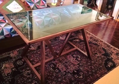 Mesa de centro em mogno e vidro