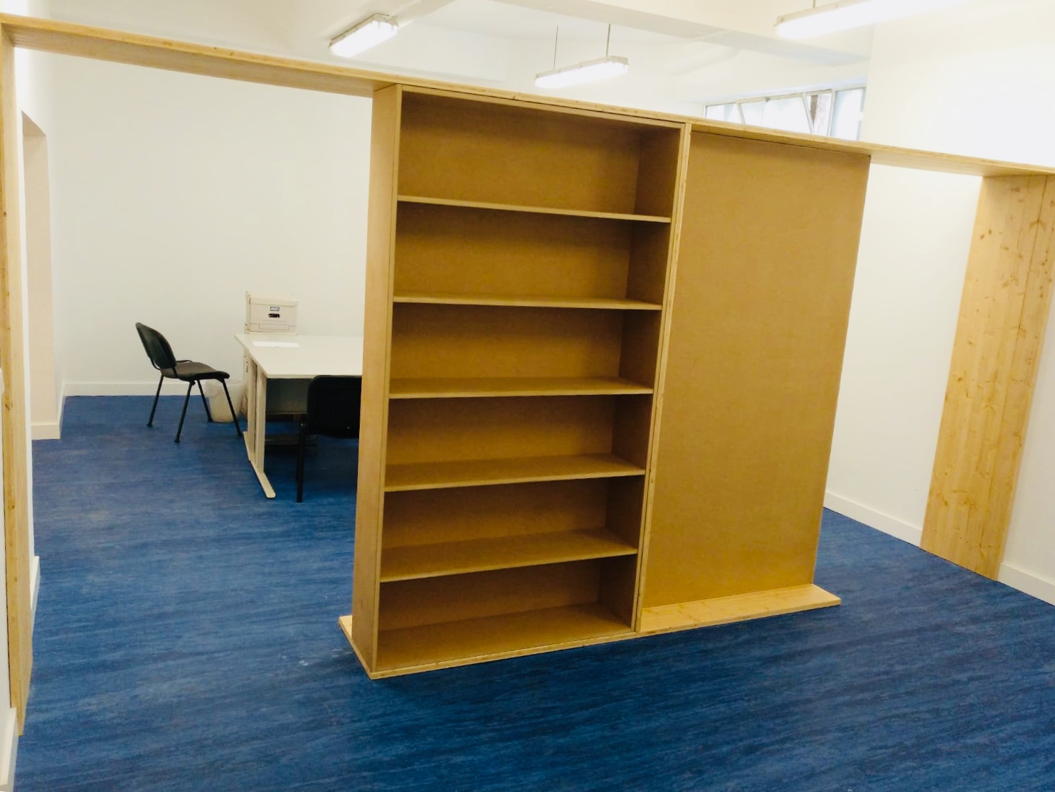 Separadores em tricapa e MDF - Séparateurs triple couches et MDF